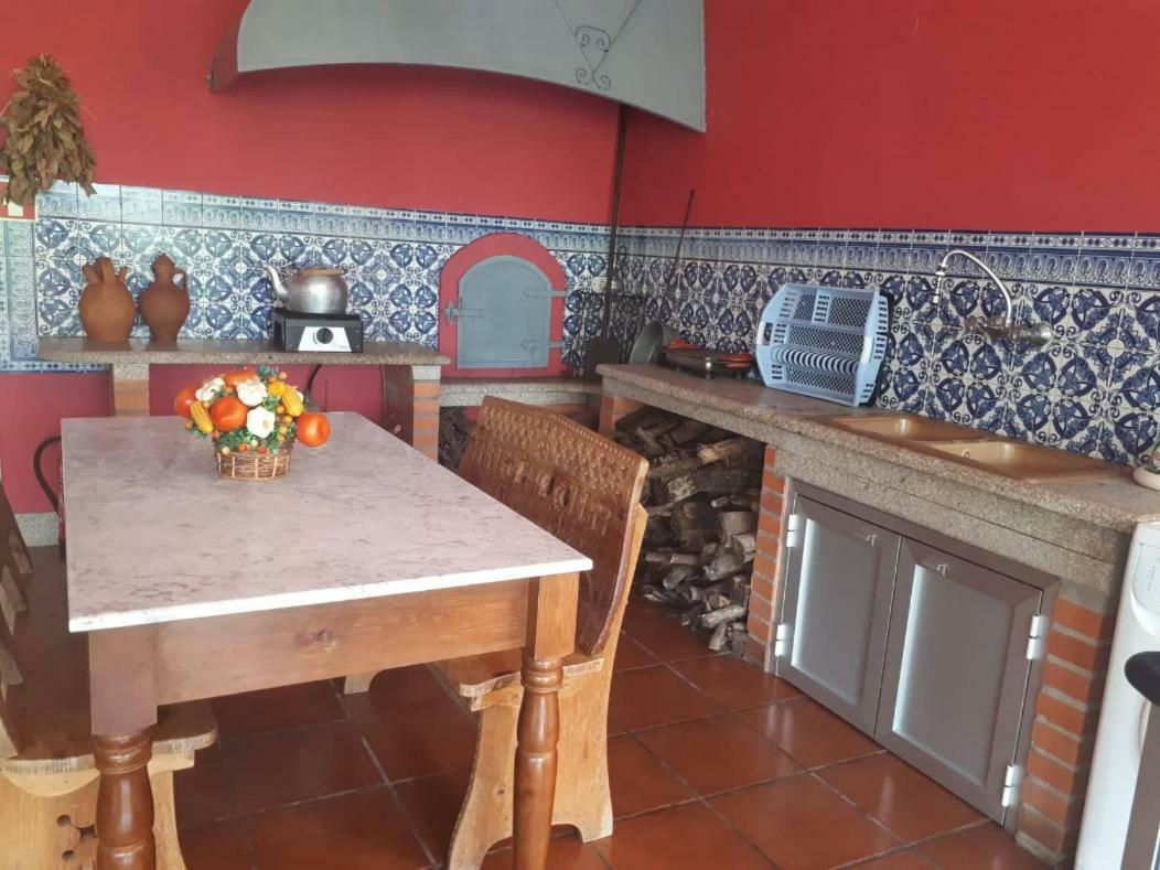 Quintinha Dos Cedros Villa อัลฟานเดกาดาเฟ ภายนอก รูปภาพ